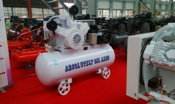 100% Oil Free Reciprocating Piston Air Compressor